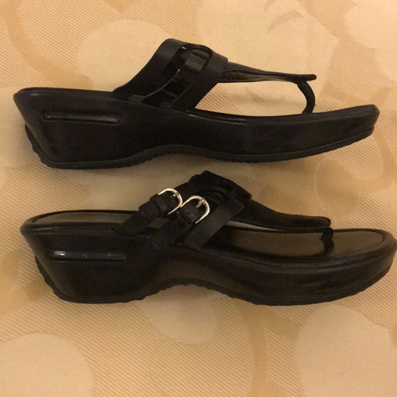 Cole Haan Nike Air Thong Platform Sandal - Picture 4 of 4